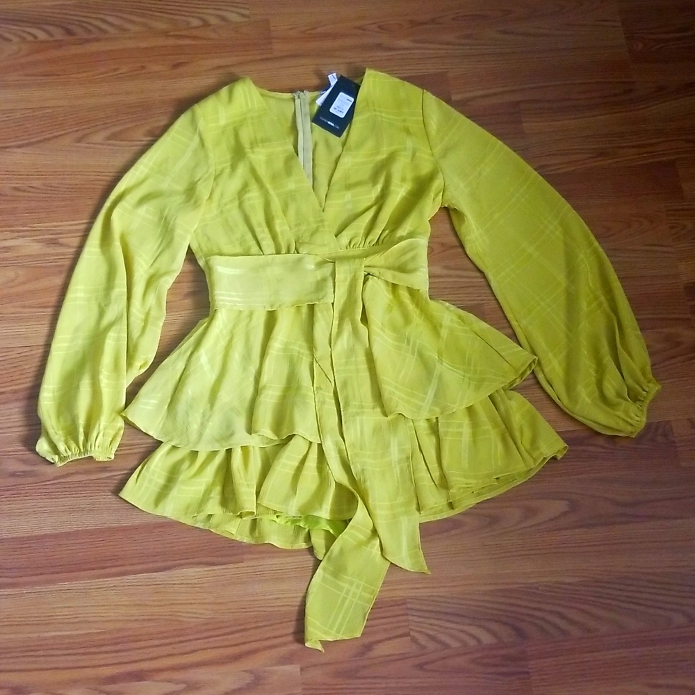 FASHION NOVA yellow/green bell sleeve romper